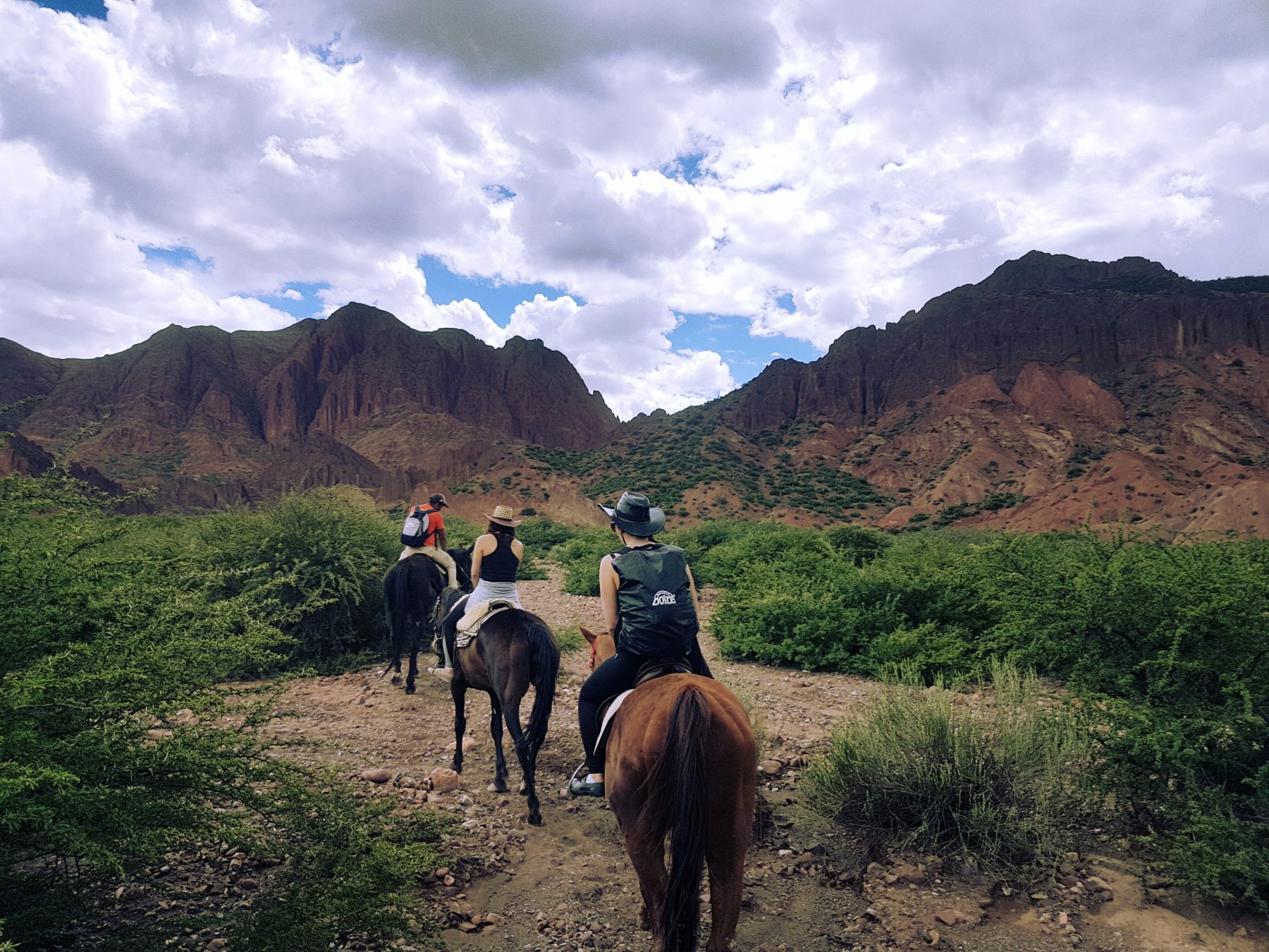 Randonnée à cheval dans le sud de l'Altiplano Bolivien, à Tupiza