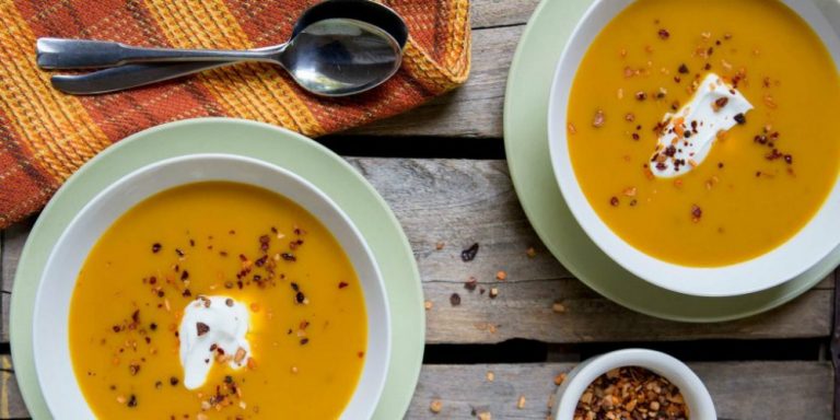 6 soupes délicieusement colorées à essayer cet automne
