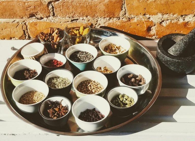 La tradition du thé chai chez Bristol Chai