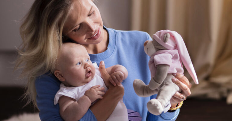 7 façons d’aider *vraiment* une nouvelle maman